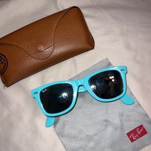 Ray Ban Sunglasses - Wayfarer!